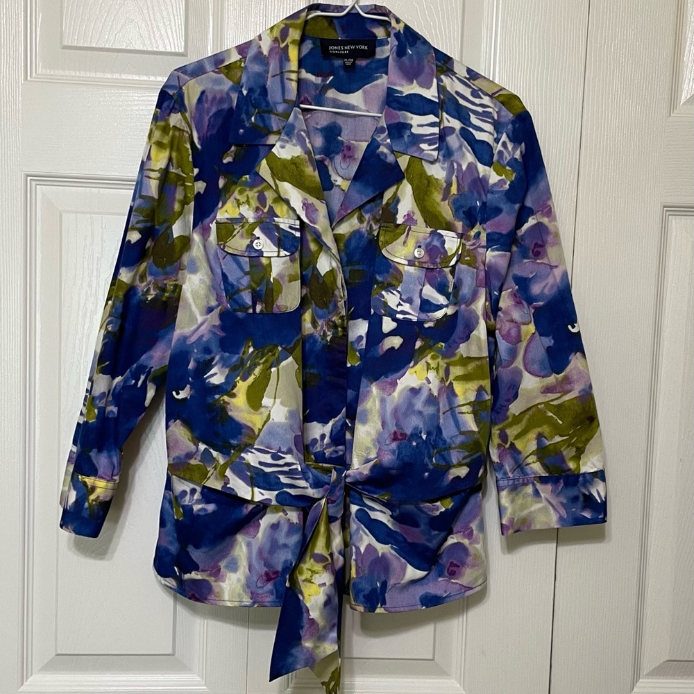 Jones New York Abstract Blue and Green Blouse